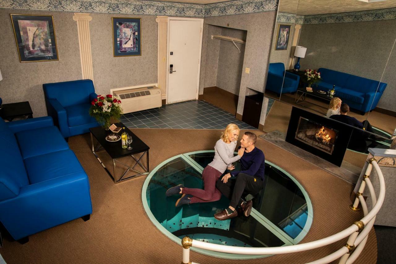 Pocono Palace Resort East Stroudsburg Extérieur photo